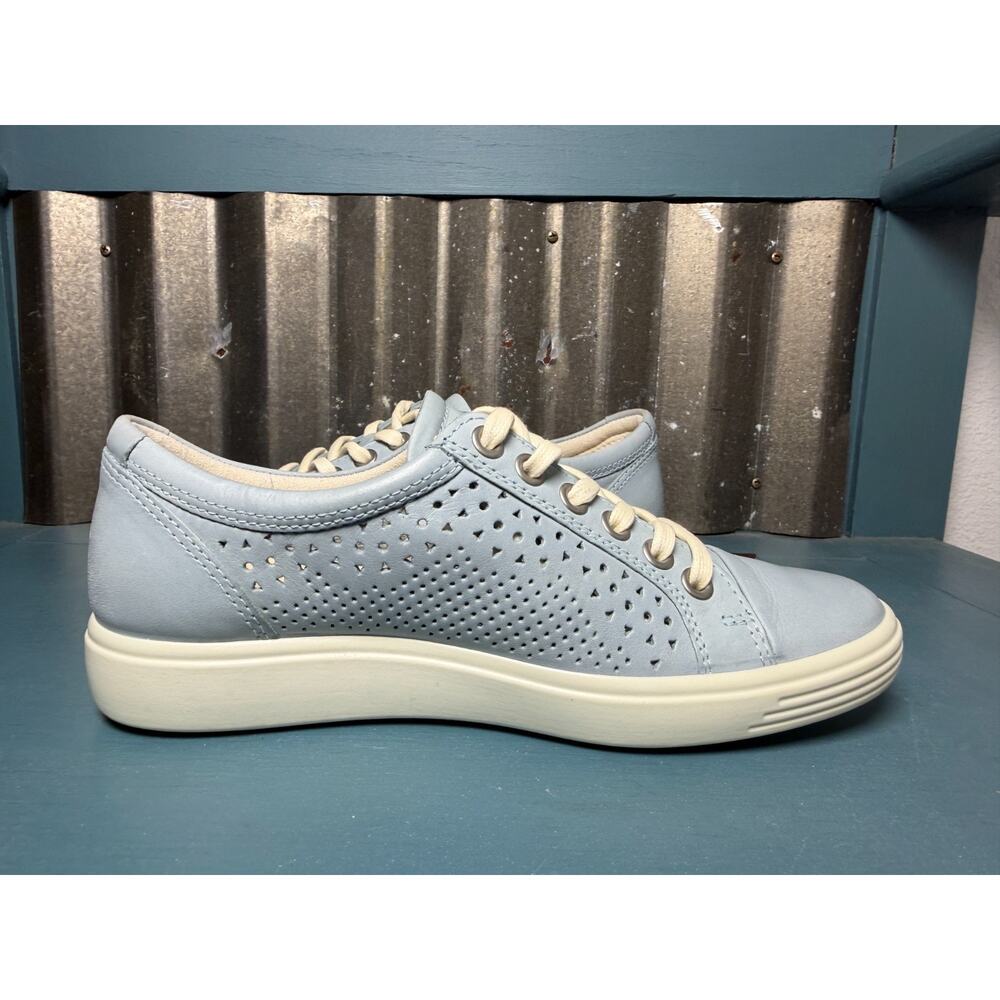 Ecco Soft 7 Trend Tie Perforated Sneaker Leather Light Blue Womens US 4 EU 35 - Picture 3 of 8